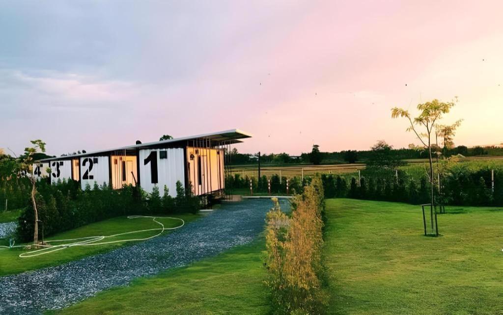Boxotel Ban Nong Chik  Buitenkant foto