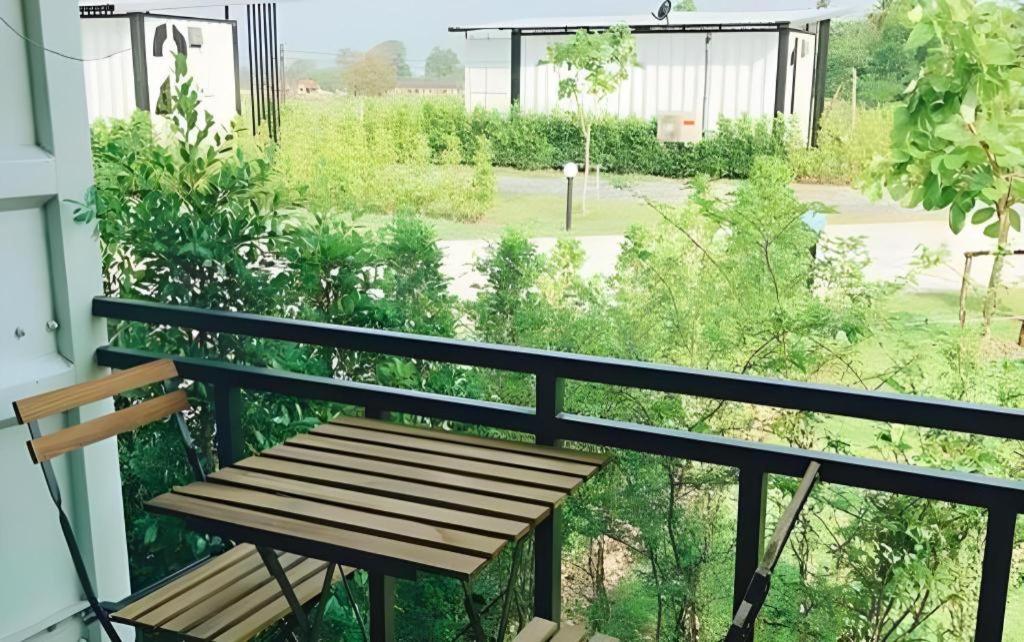 Boxotel Ban Nong Chik  Buitenkant foto